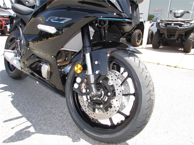 2023 YAMAHA YZF-R7