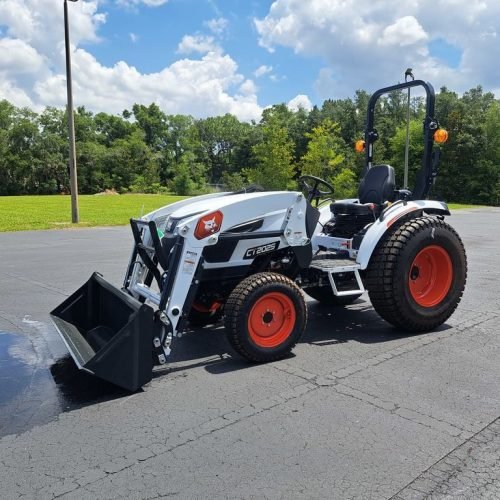 2024 Bobcat® Compact Tractors CT2025 MST